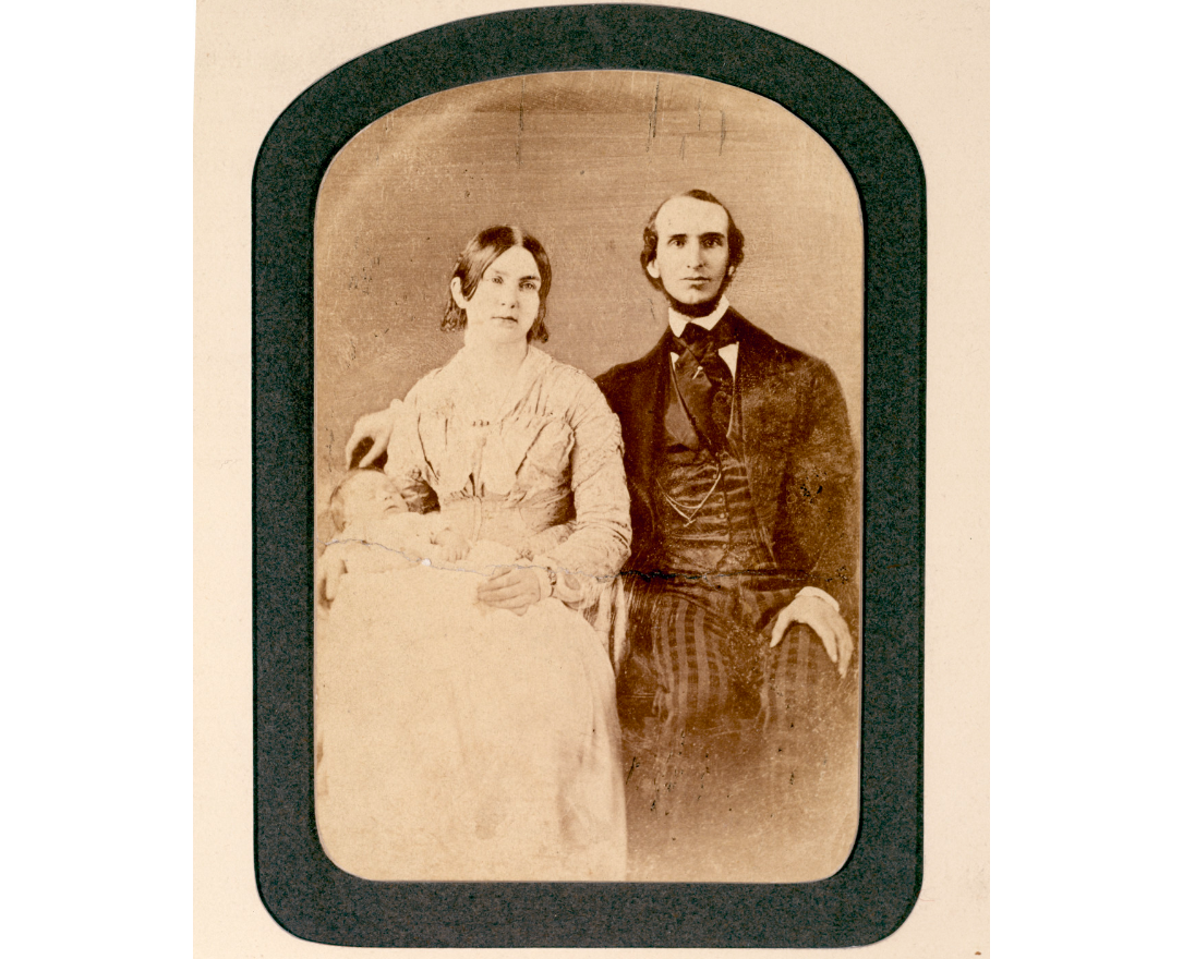 Henry and Lucy Bowen and son Henry carte de viste photographic portrait.